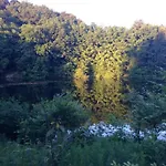 Domaine Heyen - Lakefront With Spacious Garden Hébergement de vacances Waimes