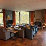 Domaine Heyen - Lakefront With Spacious Garden Hébergement de vacances